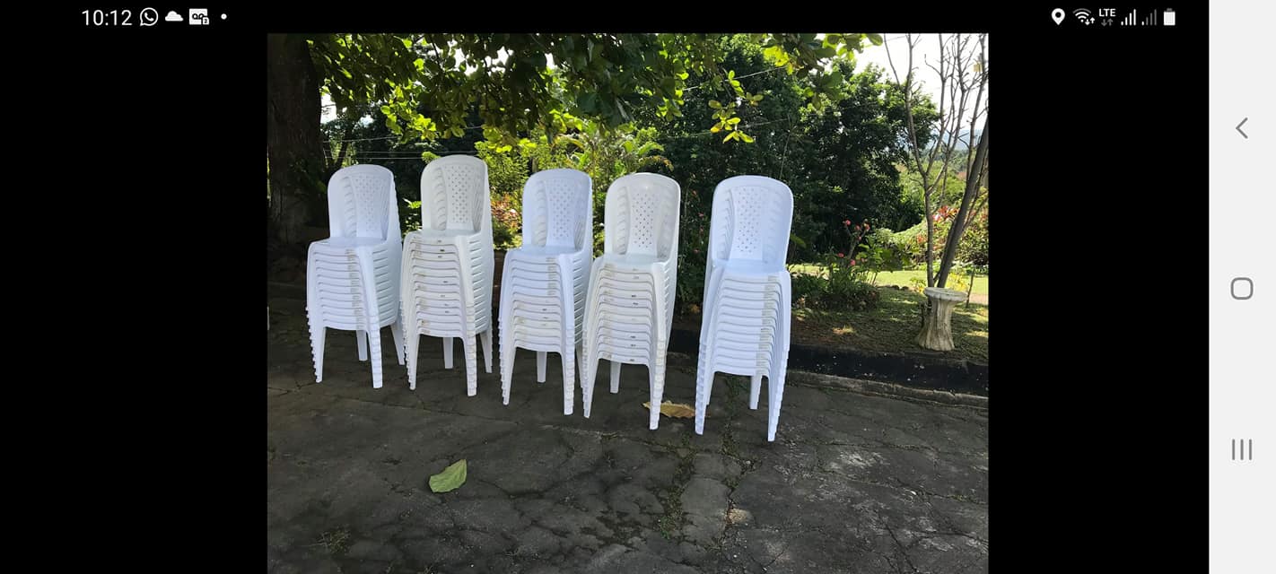 Armless Plastic Chairs - Image 3